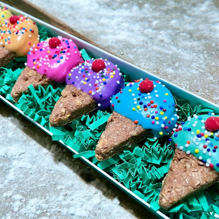 Mini Ice-Cream Dog Treat Box - 7 count