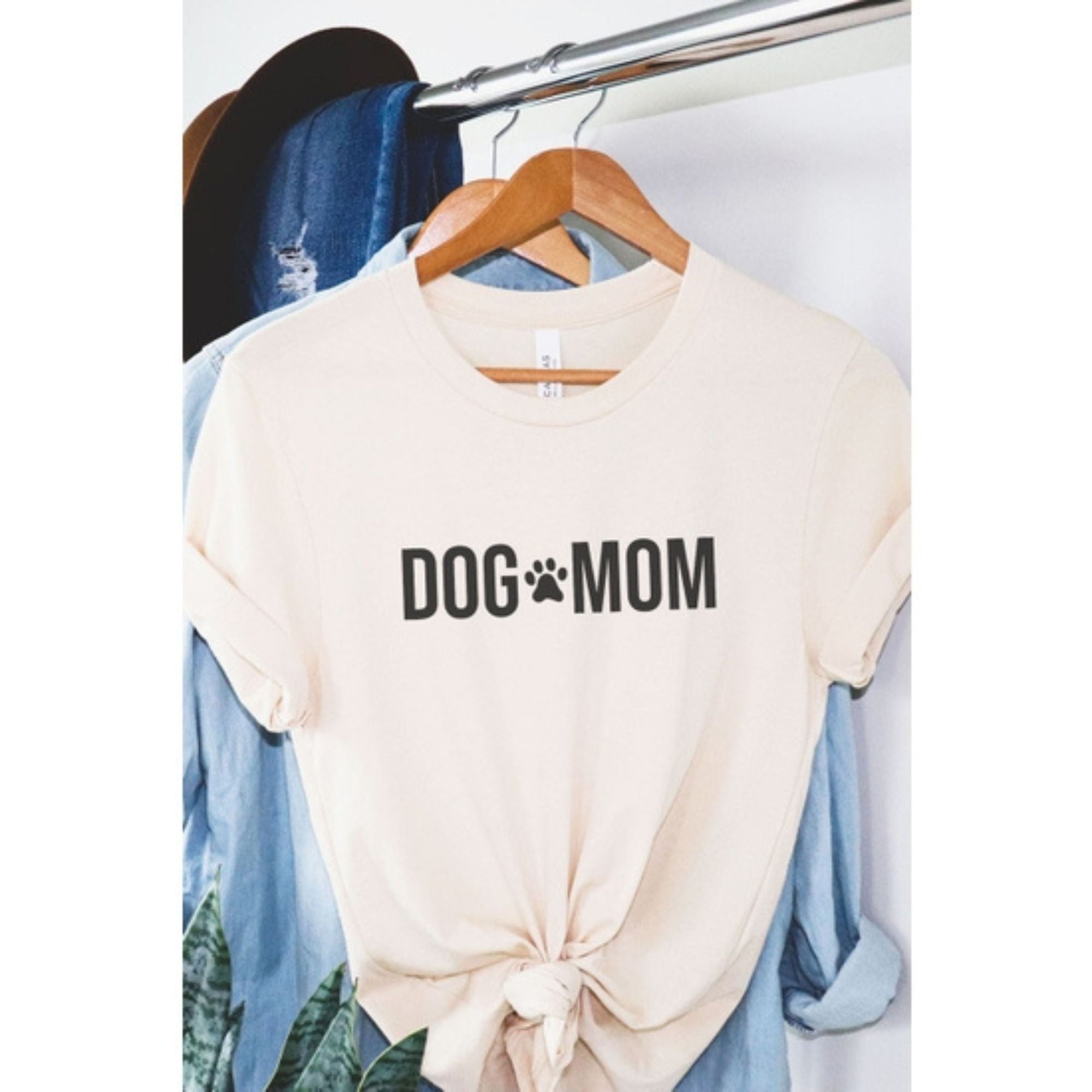 Dog mom discount t shirt